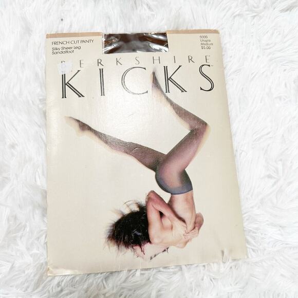 Vintage New In Package Berkshire Silky Control Top Pantyhose 5000 Utopia Medium - Picture 1 of 4